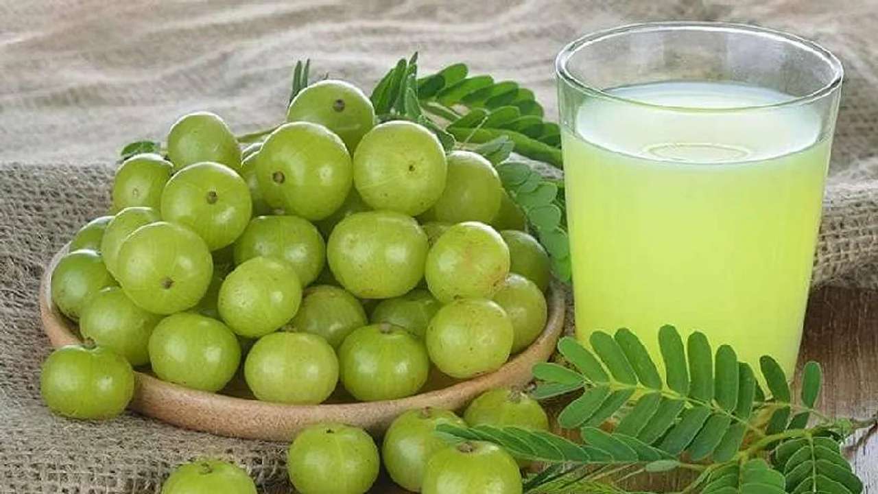 Amla Water: सुबह के समय आंवले का पानी पीने से सेहत को मिलेंगे ये गजब के फायदे | Amla Water Benefits Drinking amla water in morning will give these benefits