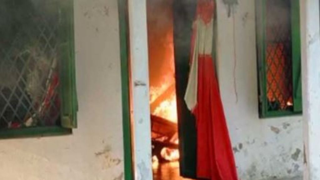 Kaliyaganj Police Station Fire