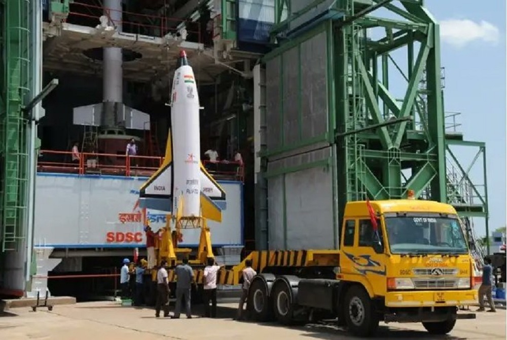 ISRO की एक और कामयाबी, रीयूजेबल लॉन्च व्हीकल RLV LEX को ATR से किया संचालित